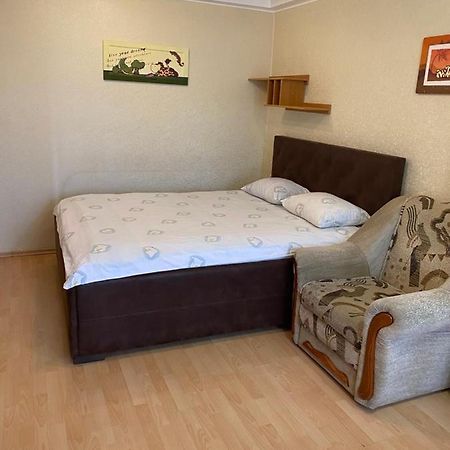 Studio On Vandy Vasylevskoi 8 Kiev Dış mekan fotoğraf